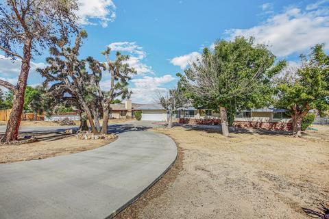 56762 Joshua Dr, Yucca Valley, CA 92284 photo 6