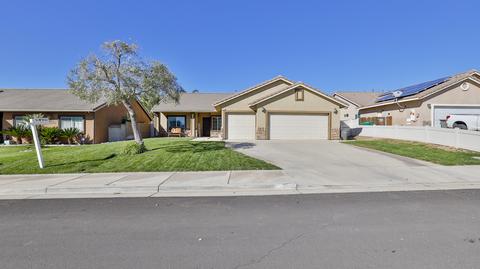 1713 Evan Way, Beaumont, CA 92223 photo 1
