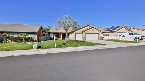1713 Evan Way, Beaumont, CA 92223 photo 2
