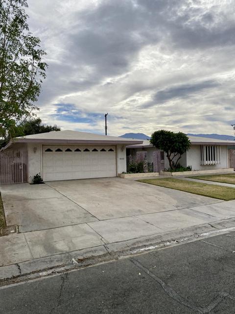 81891 Arus Ave, Indio, CA 92201 photo 2