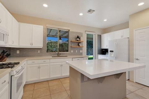 47450 Half Moon Ct, Indio, CA 92201 photo 12