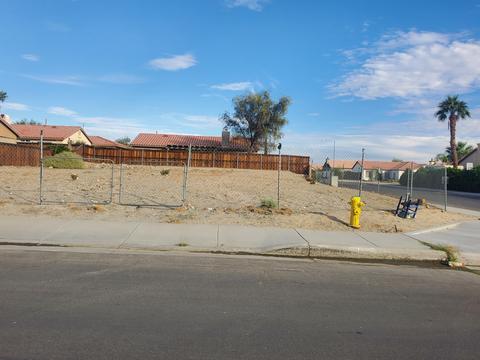 30992 Robert Rd, Thousand Palms, CA 92276 photo 2