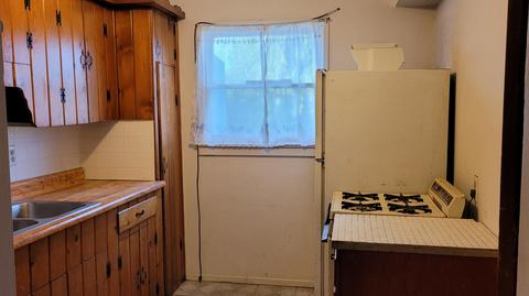 1724 W Persimmon St, Rialto, CA 92377 photo 10
