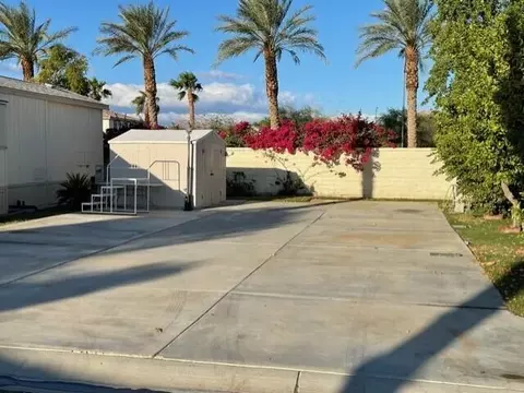 84136 Ave 44 #313, Indio, CA 92203 photo 4