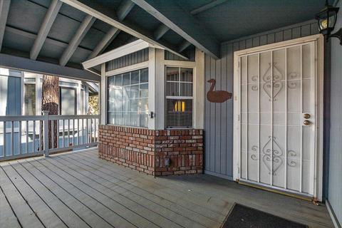 552 Division Dr, Big Bear City, CA 92314 photo 3