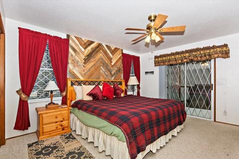 552 Division Dr, Big Bear City, CA 92314 photo 14
