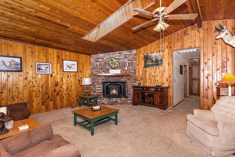 552 Division Dr, Big Bear City, CA 92314 photo 6