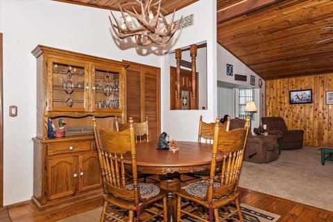 552 Division Dr, Big Bear City, CA 92314 photo 8
