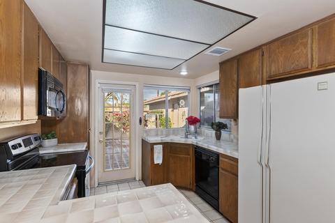 82153 Bergman Dr, Indio, CA 92201 photo 9