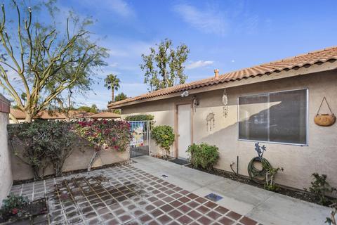 82153 Bergman Dr, Indio, CA 92201 photo 4