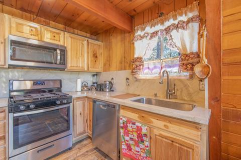 42665 Cedar Ave, Big Bear Lake, CA 92315 photo 18