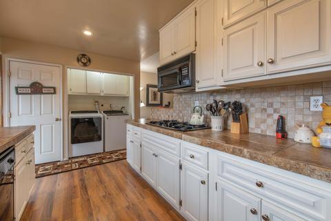349 Sites Way, Big Bear City, CA 92314 photo 18