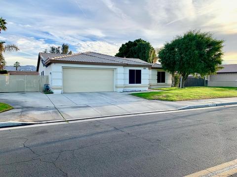 83234 Albion Dr, Indio, CA 92201 photo 2