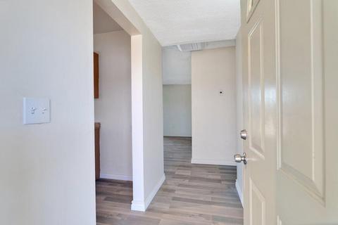 7579 Barberry Ave, Yucca Valley, CA 92284 photo 2