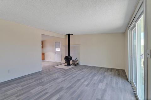 7579 Barberry Ave, Yucca Valley, CA 92284 photo 9