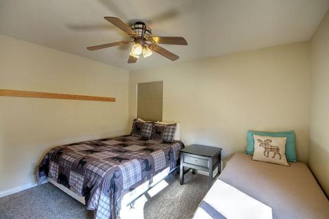 1100 Myrtle Ave, Big Bear City, CA 92314 photo 31