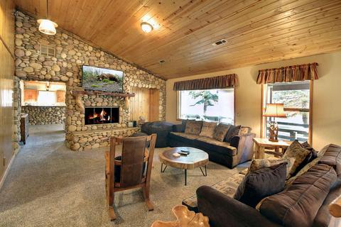 1100 Myrtle Ave, Big Bear City, CA 92314 photo 8