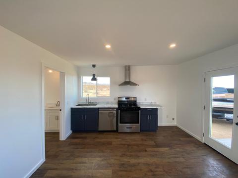 61186 Sespe St, Landers, CA 92285 photo 8