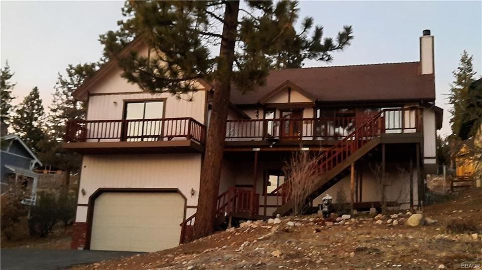 39394 Garden Pl, Fawnskin, CA 92333 39 Photos MLS 219073162 Movoto