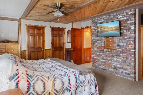 32139 West Dr, Running Springs, CA 92382 photo 17