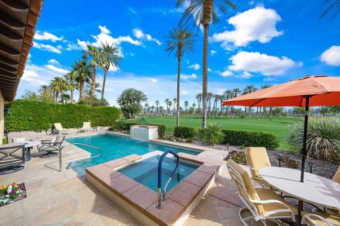 56438 Palms Dr, La Quinta, CA 92253 photo 3