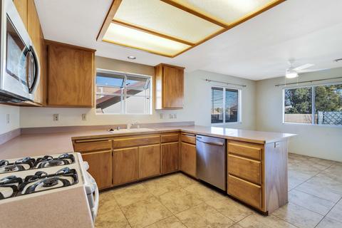 7451 Goleta Ave, Yucca Valley, CA 92284 photo 4