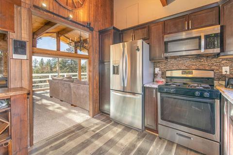 593 Silver Tip Dr, Big Bear Lake, CA 92315 photo 17
