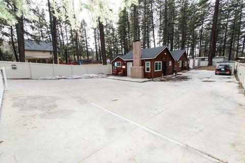 432 Knight Ave, Big Bear Lake, CA 92315 photo 2