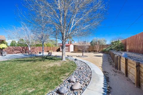 7439 Hermosa Ave, Yucca Valley, CA 92284 photo 24