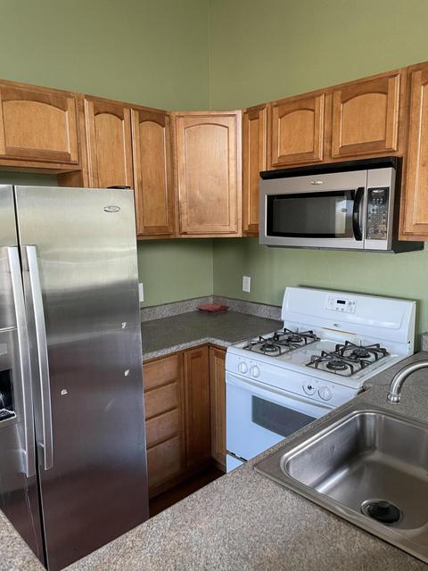 2076 Cedar Ln, Big Bear City, CA 92314 photo 4