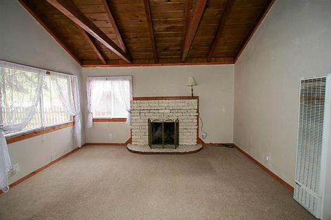 1006 Greenway Dr, Big Bear City, CA 92314 photo 2