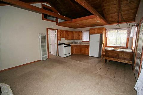 1006 Greenway Dr, Big Bear City, CA 92314 photo 6