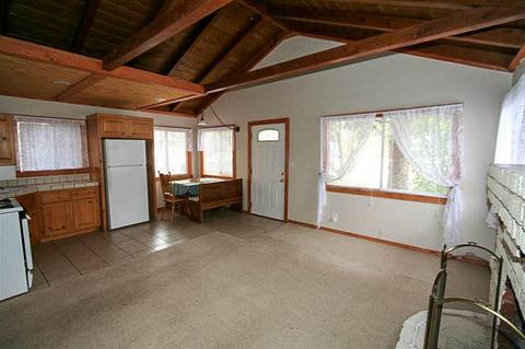 1006 Greenway Dr, Big Bear City, CA 92314 photo 5