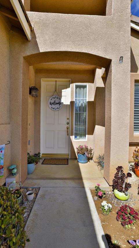 796 Cougar Ranch Rd, Beaumont, CA 92223 photo 5