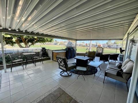 33200 Laredo Cir, Thousand Palms, CA 92276 photo 2