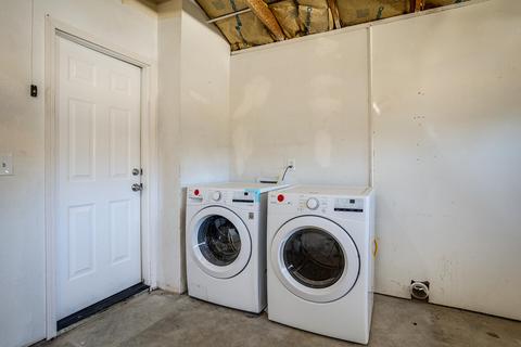 60206 Latham Trl, Joshua Tree, CA 92252 photo 13