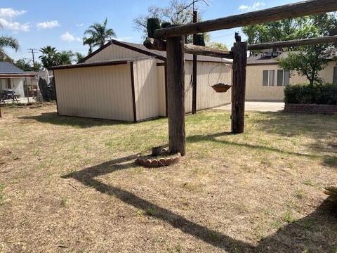 326 E Wilson St, Rialto, CA 92376 photo 15