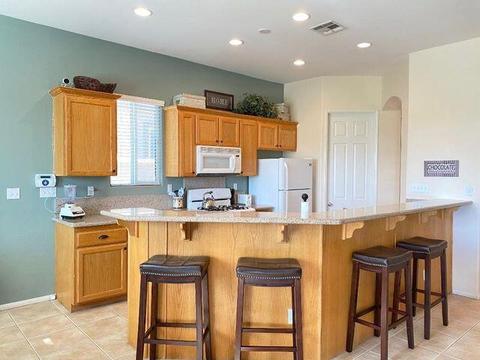 49742 Wayne St, Indio, CA 92201 photo 7