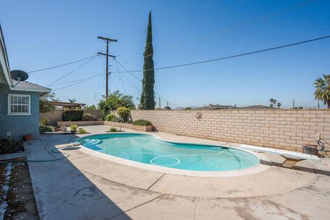 566 S Eucalyptus Ave, Rialto, CA 92376 photo 33