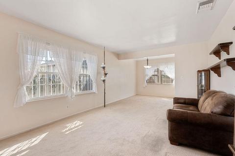 566 S Eucalyptus Ave, Rialto, CA 92376 photo 6