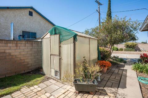 566 S Eucalyptus Ave, Rialto, CA 92376 photo 28