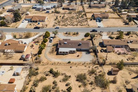 7360 Alaba Ave, Yucca Valley, CA 92284 photo 4