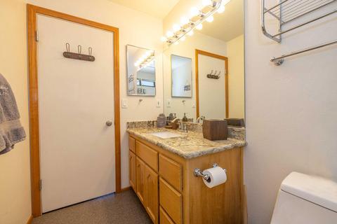 1409 Malabar Way, Big Bear City, CA 92314 photo 23