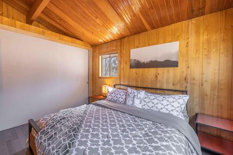 1409 Malabar Way, Big Bear City, CA 92314 photo 27