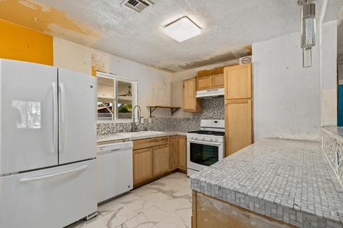 82221 Crest Ave, Indio, CA 92201 photo 7