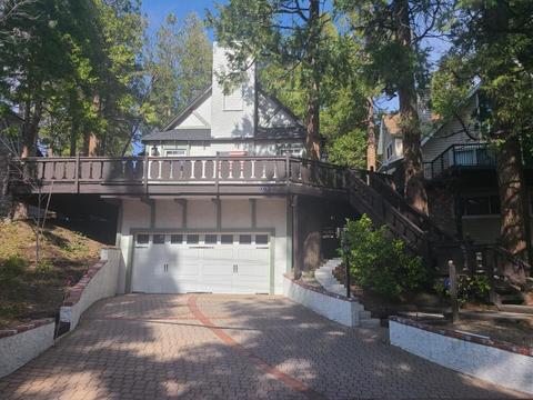 137 John Muir Rd, Lake Arrowhead, CA 92352 photo 1