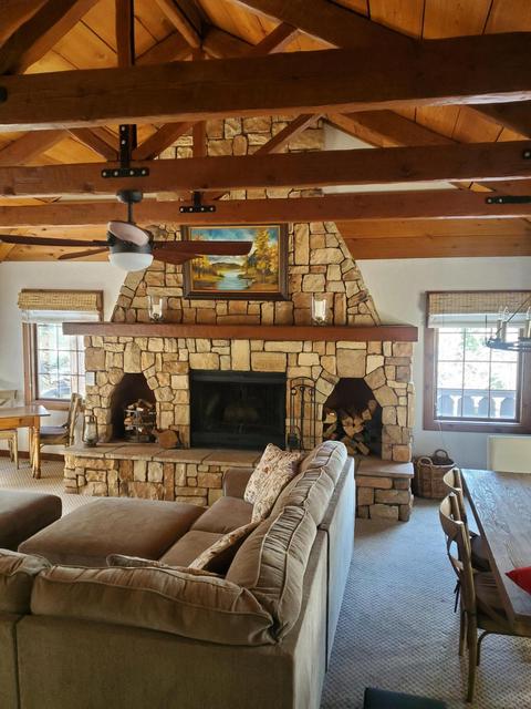 137 John Muir Rd, Lake Arrowhead, CA 92352 photo 2