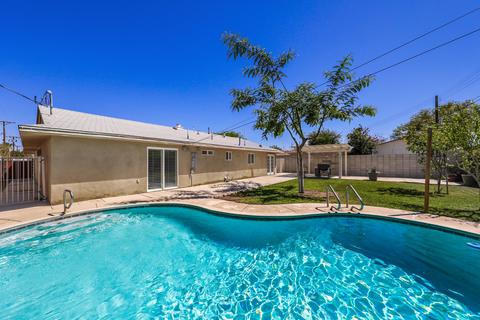 45377 Birch St, Indio, CA 92201 photo 3
