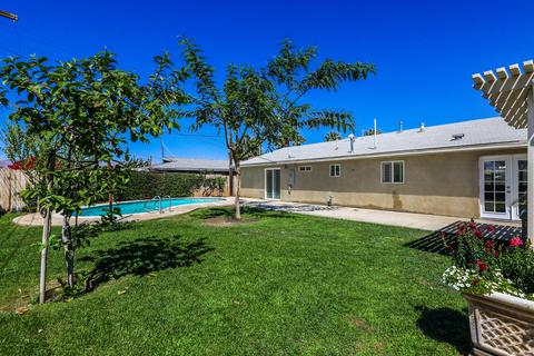45377 Birch St, Indio, CA 92201 photo 4