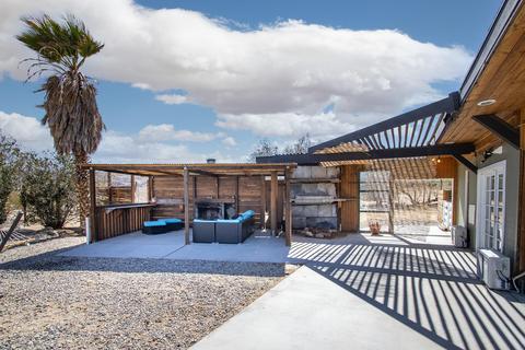 4962 Shadow Mountain Rd, Joshua Tree, CA 92252 photo 1